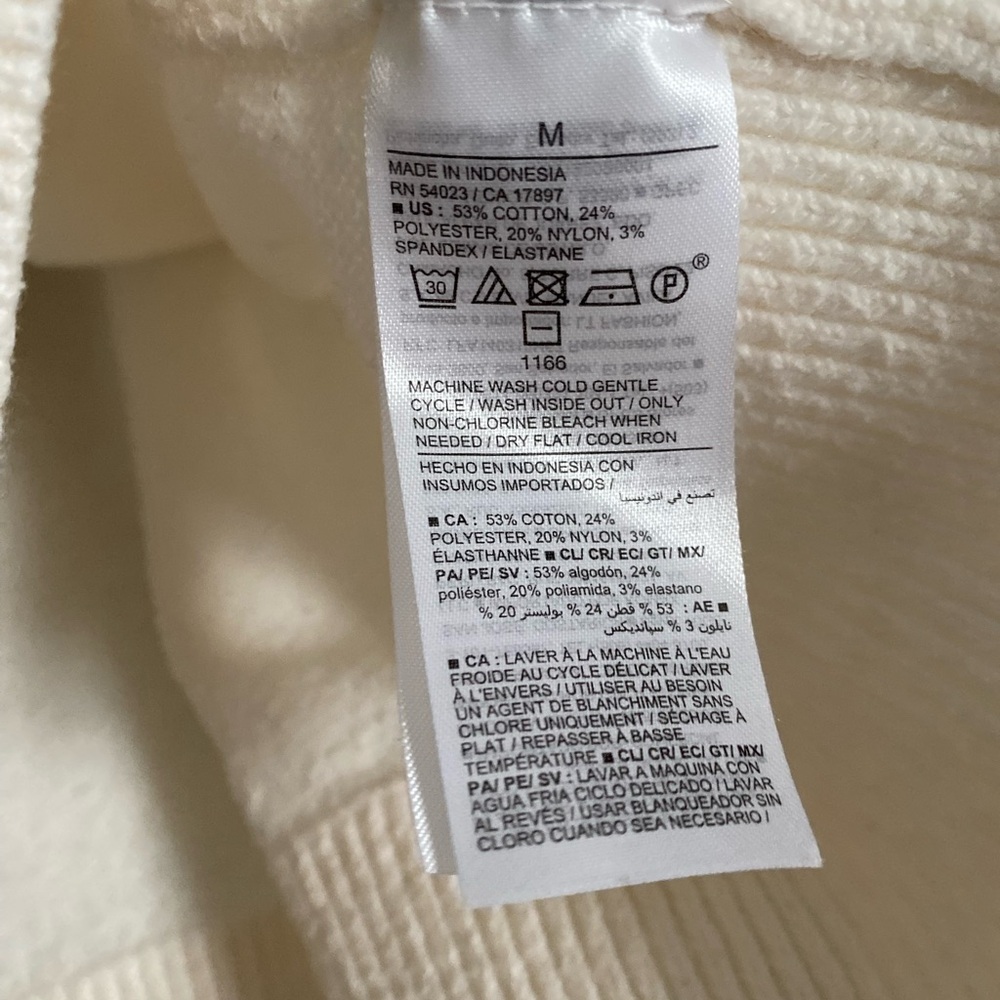 BUNDLE of (3) Old Navy Women's SoSoft V-Neck Sweaters Cream SeaGlass Black Med - Picture 6 of 16